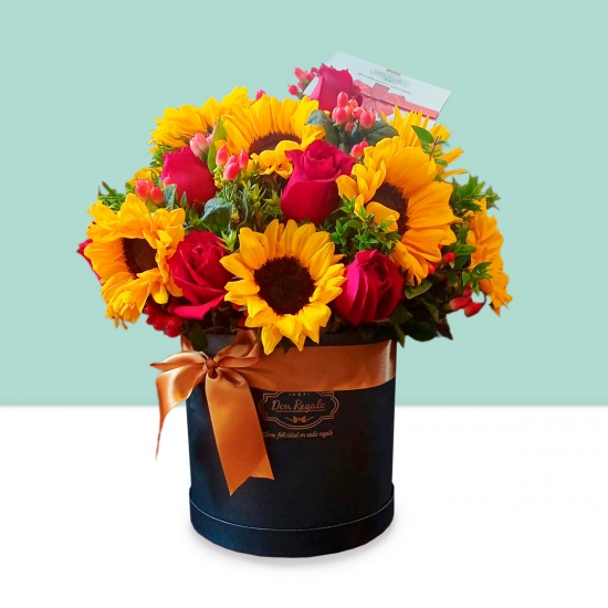 Box de Girasoles con rosas rojas